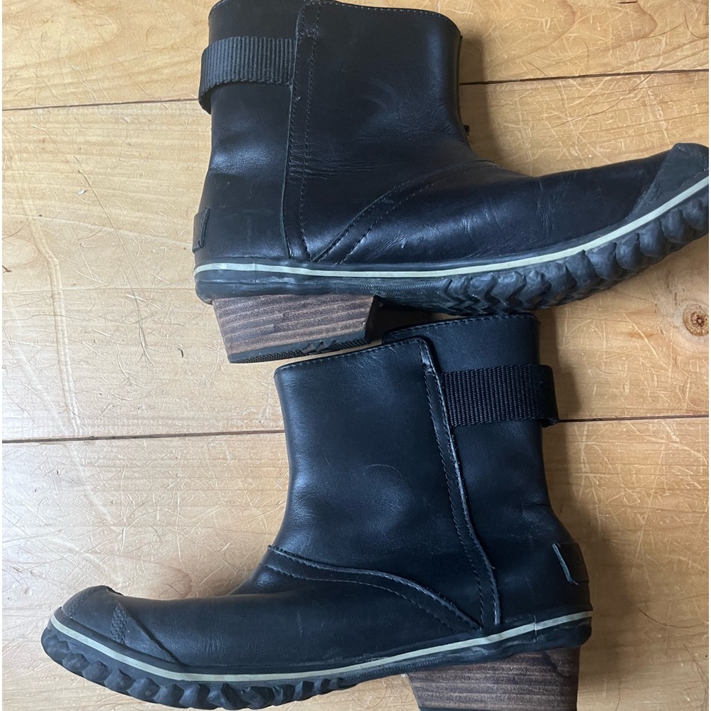 Sorel all weather women’s boots
